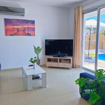 3 Bedroom Coral Bay Beach Seaview Villa II Private Pool المظهر الخارجي الصورة